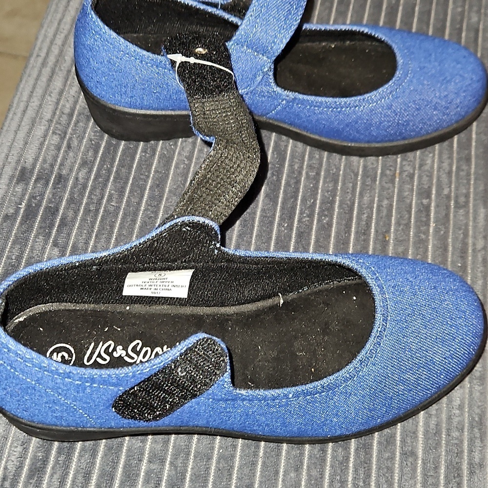 Girls Denim Blue Mary Jane Shoes with Velcro Strap Cushion Memory Foam Insole 5 - Picture 2 of 6